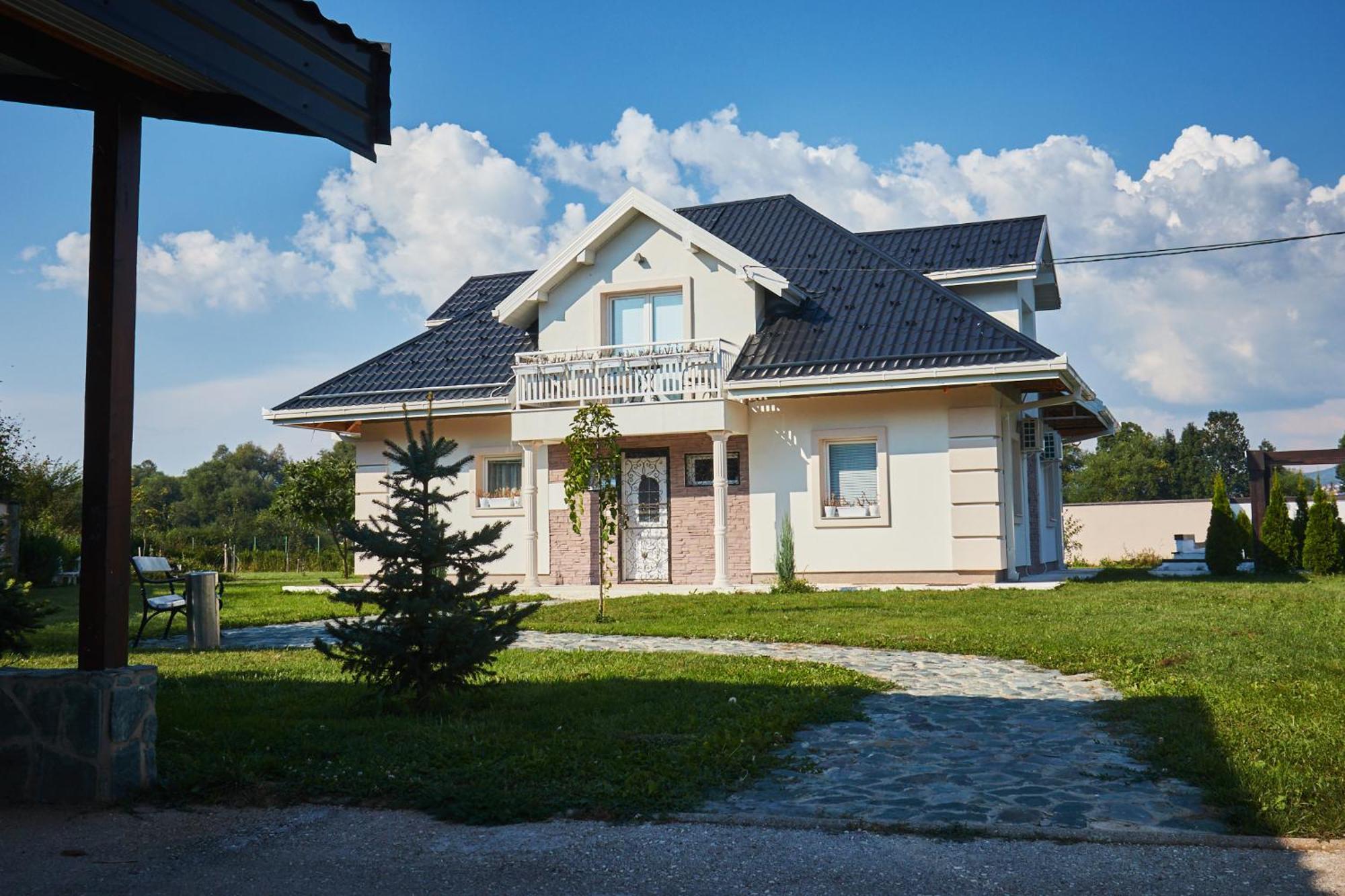 Zaara Villa *